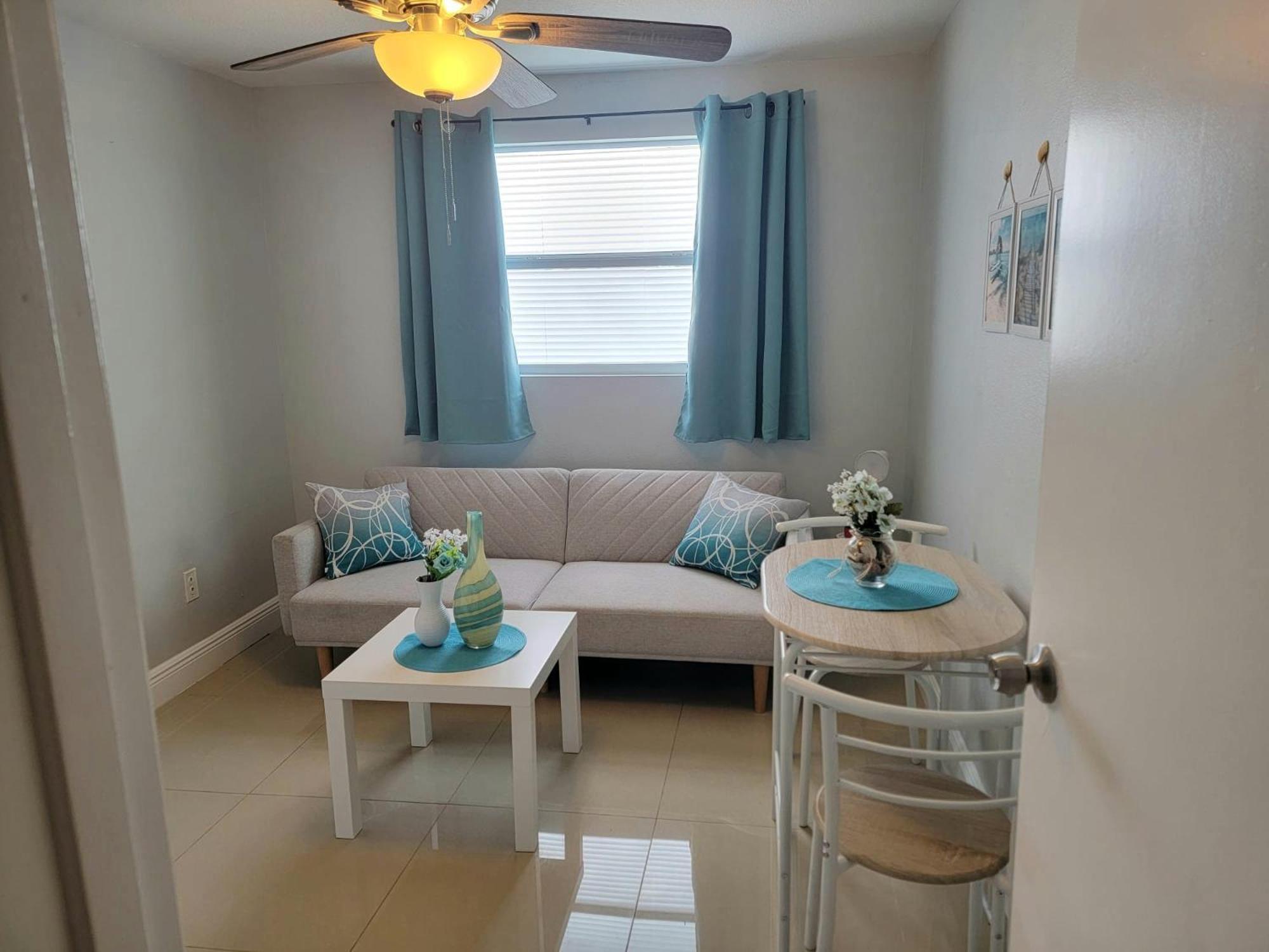 C & Y Guesthouse West Chase Luaran gambar