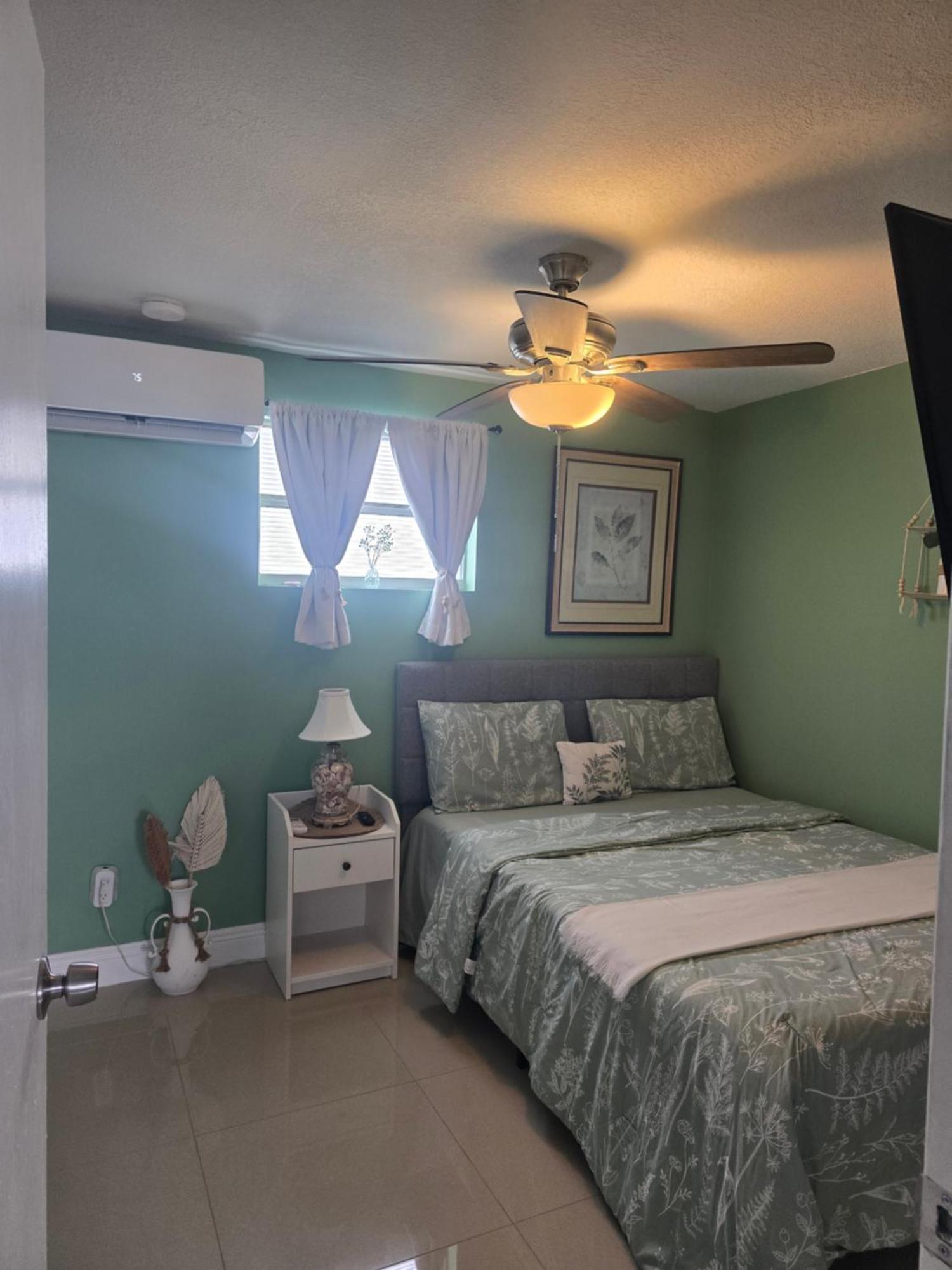 C & Y Guesthouse West Chase Luaran gambar